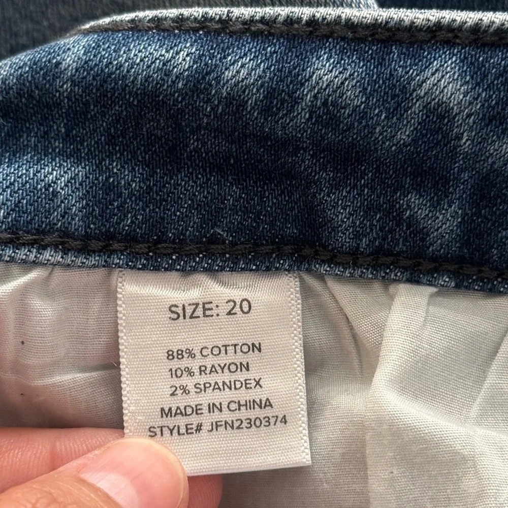 Fashion Nova Marley Ripped Compression Flare Jeans -Medium Wash
